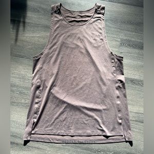Lululemon - License to Train Tanktop - M